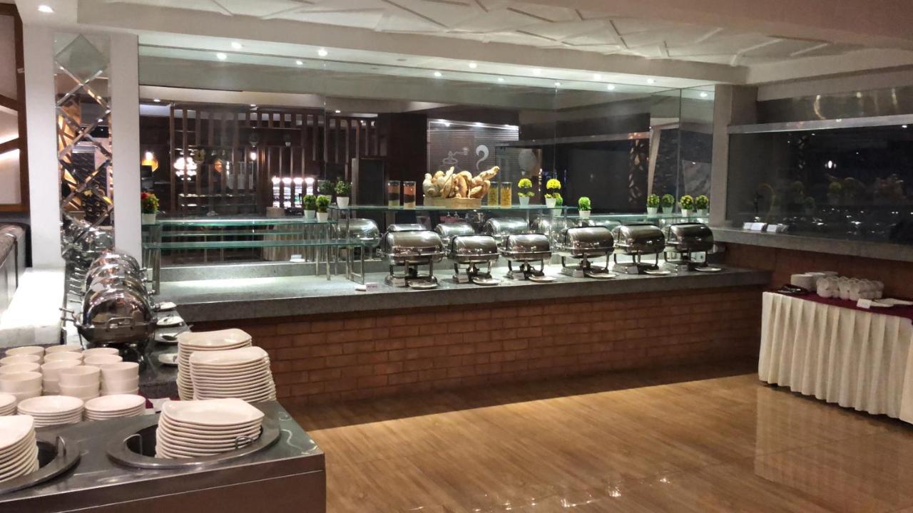 Grand Mongolia Hotel Rawalpindi Esterno foto