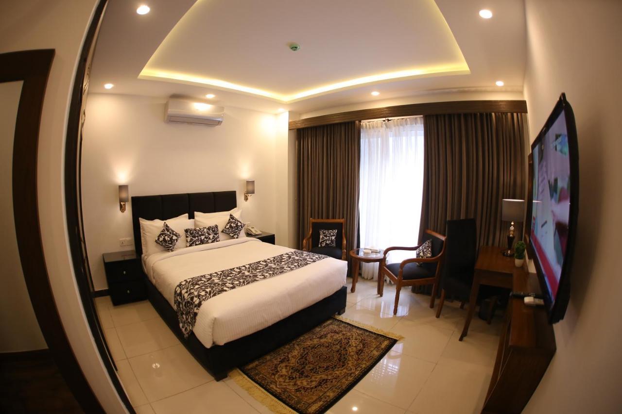Grand Mongolia Hotel Rawalpindi Esterno foto