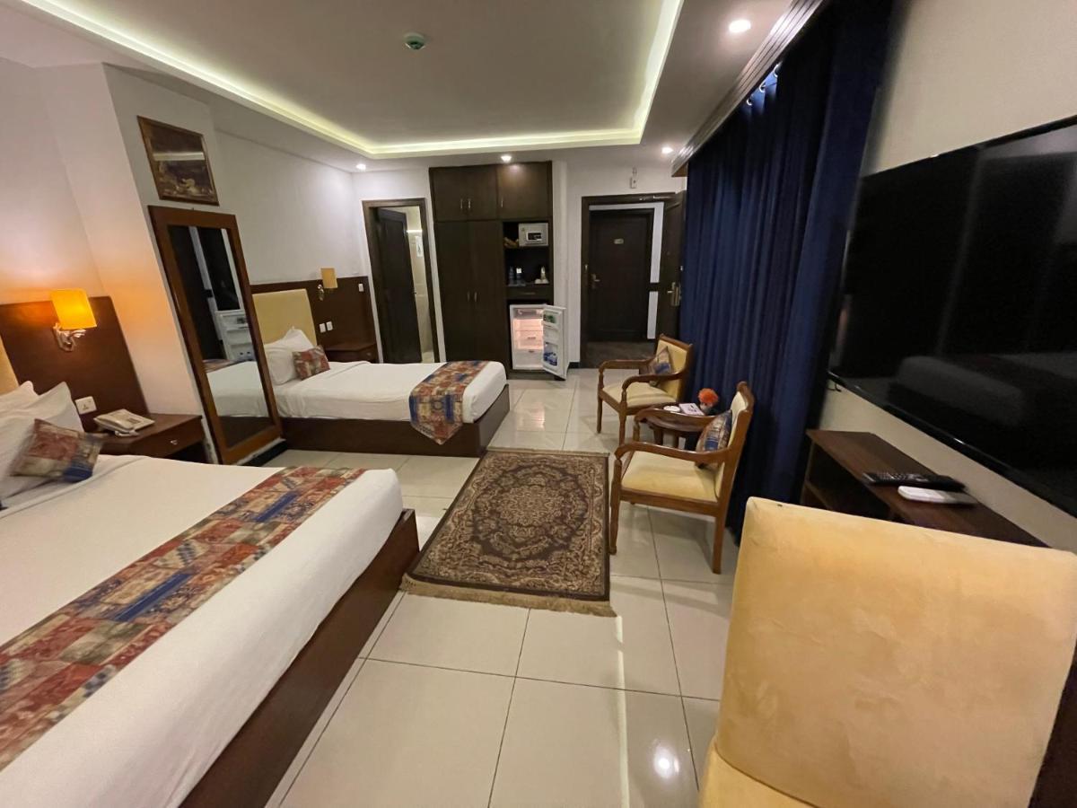 Grand Mongolia Hotel Rawalpindi Esterno foto